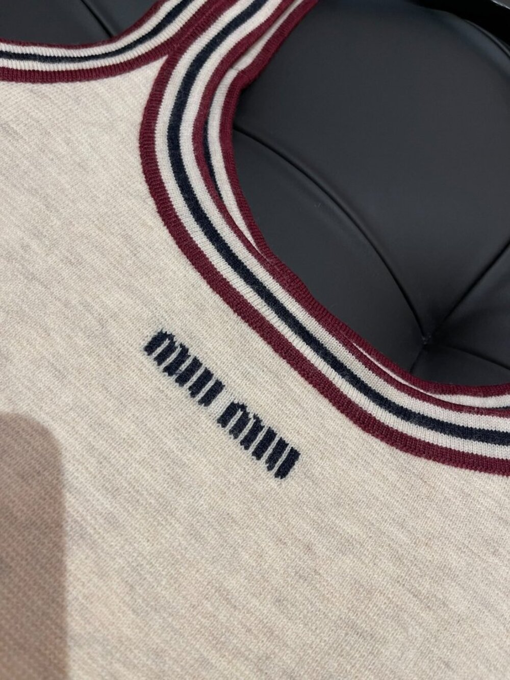 Women's MIUMIU Knitted Set: Vest & Mini Skirt — Size M - Picture 4 of 10